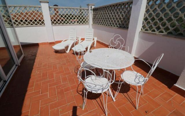 Turo 3 - Piso con Piscina comunitaria