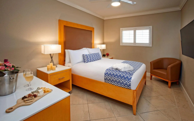 Divi Little Bay Beach Resort