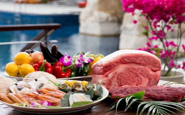 Kanucha Bay Hotels & Villas