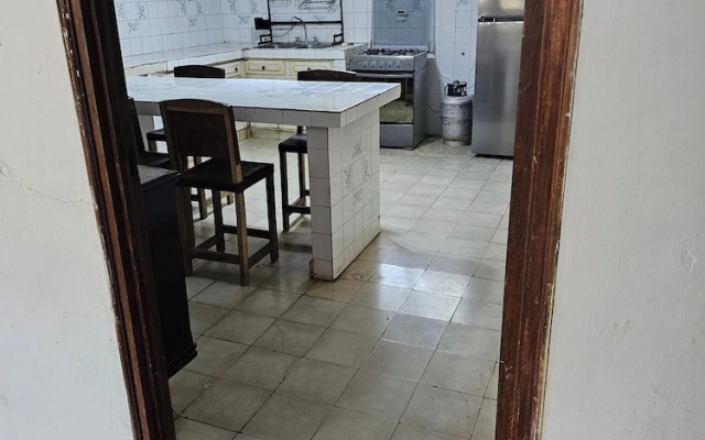 Cuartos independientes con baño privado