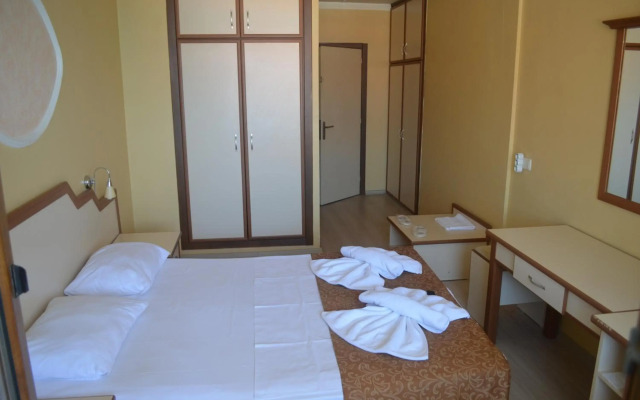 Ayvalik Palas Hotel