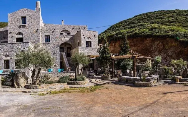Psamathous Guest House