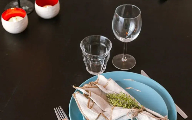 Spacious and Bright Apartment With Sunny Terrace