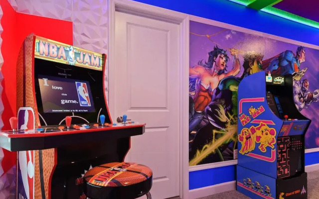 Disney 9Bd Storeylake Game Pool