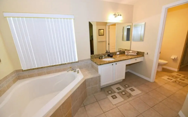 Villa Sol Resort