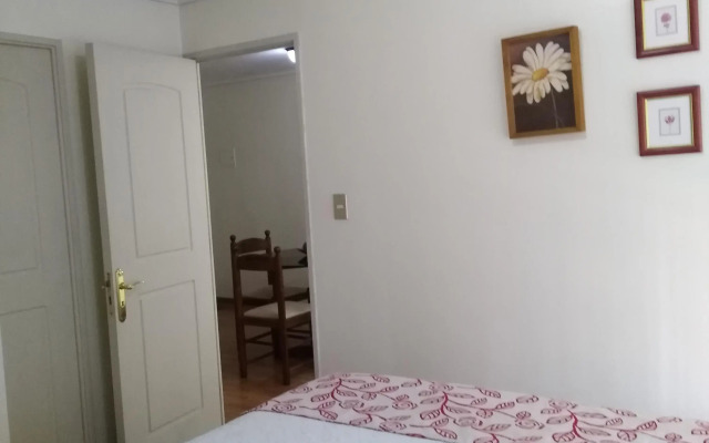 Room Apart Escuela Militar