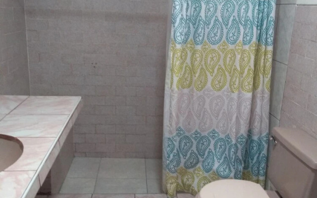 Global Family Backpackers Hostel
