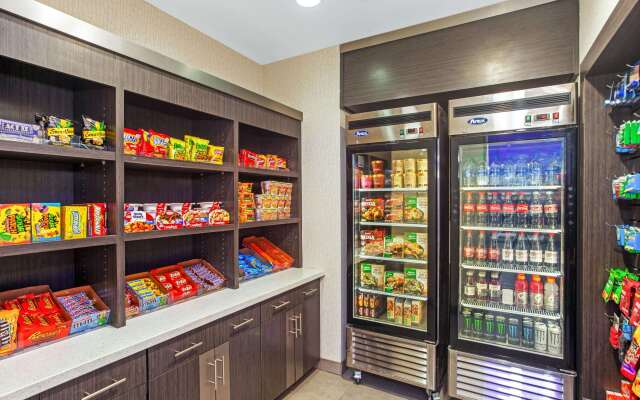 La Quinta Inn & Suites by Wyndham Lubbock South