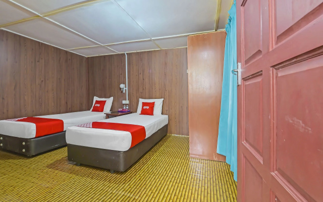 OYO 90675 Holiday View Inn