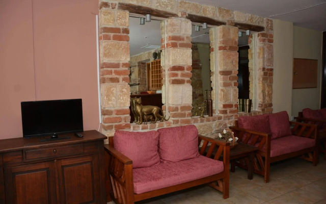 Samel Hotel
