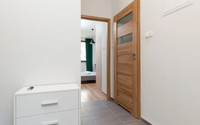 Metro Bielany Apartment by Renters