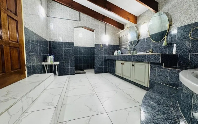 Villa Picasso - 2 Bed Villa