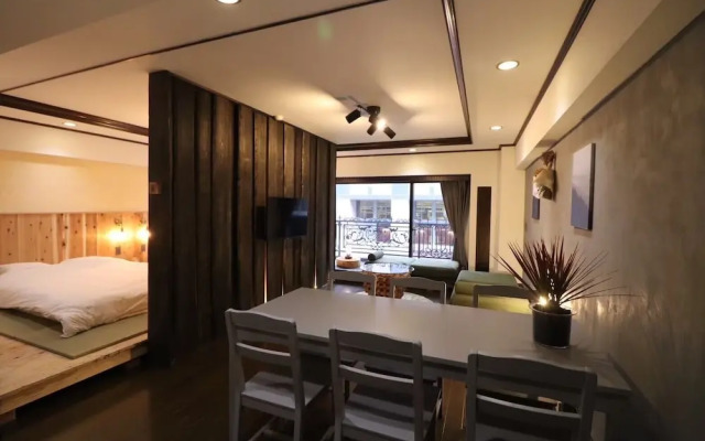 sunmallcrest403