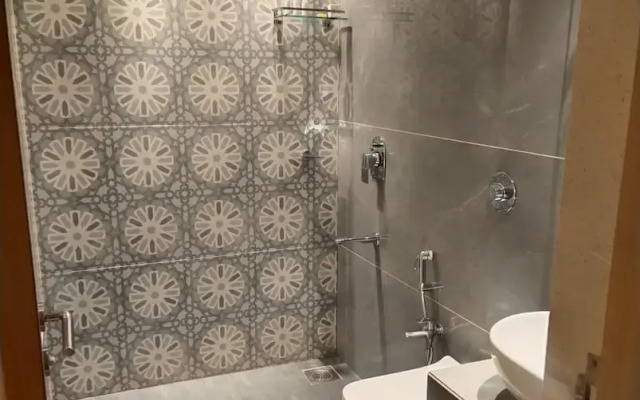 Majestic Suites Boutique Hotel