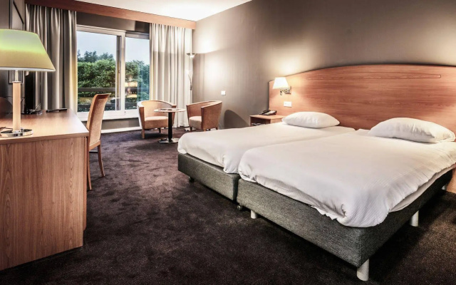 Hampshire Golfhotel - Waterland