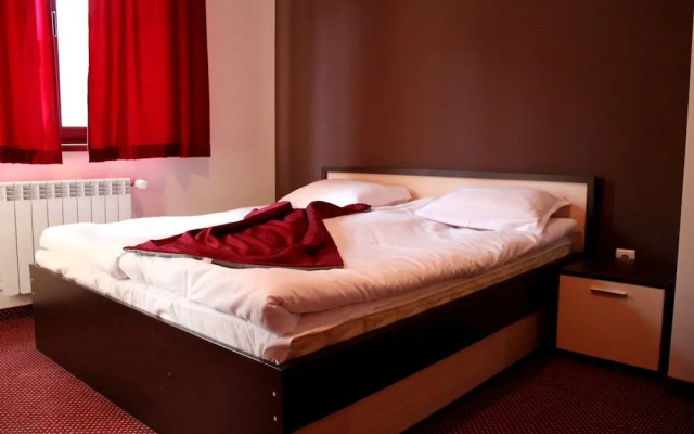 Borovets Green Hotel