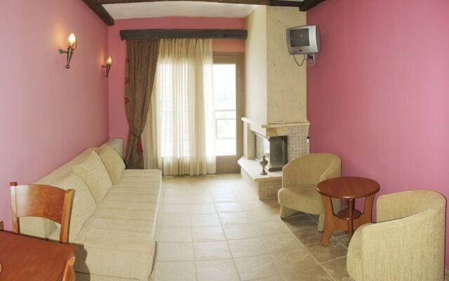 Hotel pool bar Tsigoura