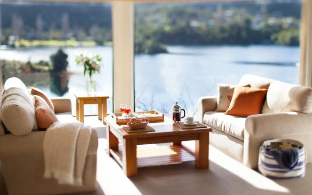 Solitaire Lodge