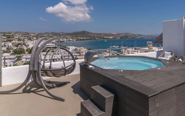 Uncle's Luxury Adamas Suites