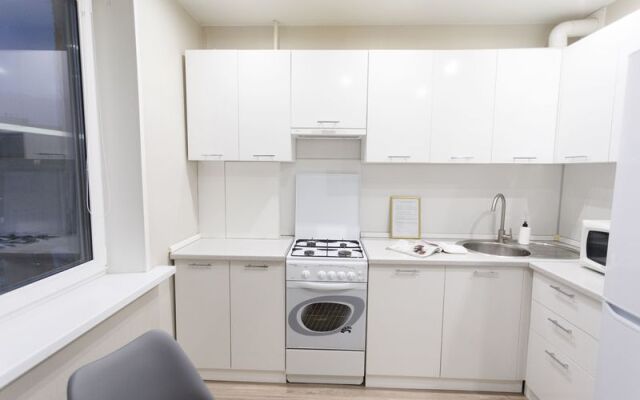 Versal Apartments on str. Gastello, bld. 1/72