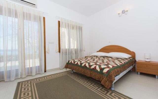 Apartments Bisera