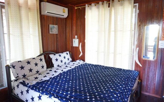 Ruenkhawhom Residence