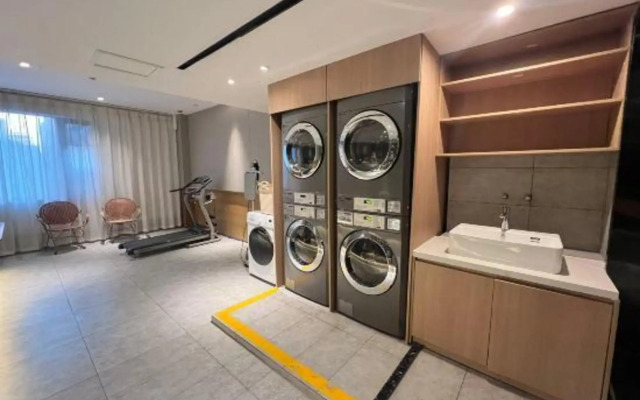Meiqi Smart Hotel (Luoyang Wangfujing David City Store)