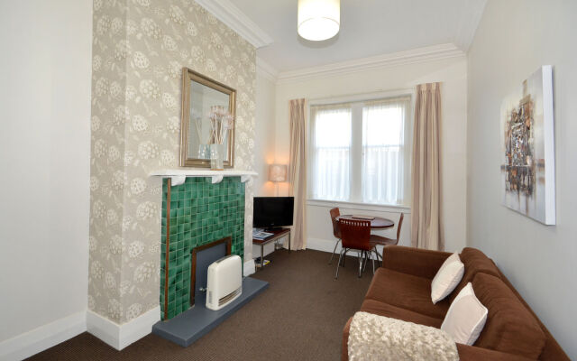 Majestic Mansions - Apartments at St Clair