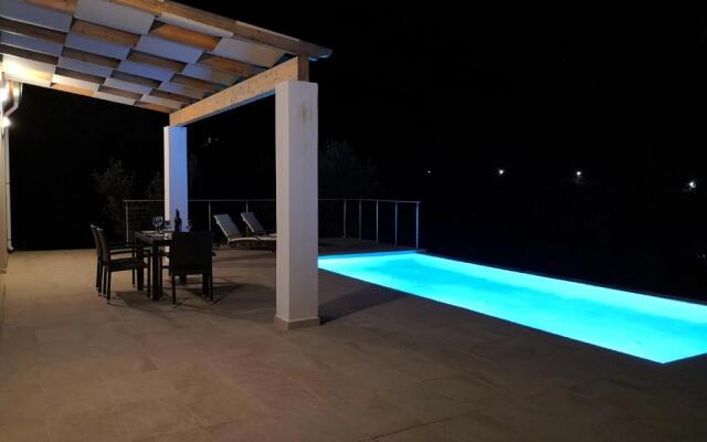 Sunset Sea View Villa 6