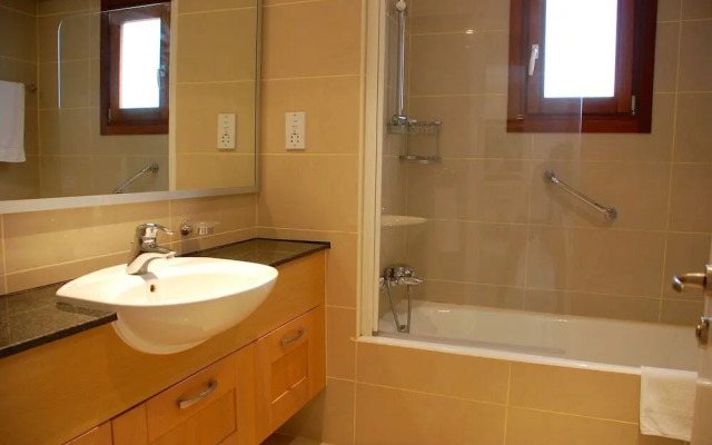 2 BR Apartment Hemera - APH 3567