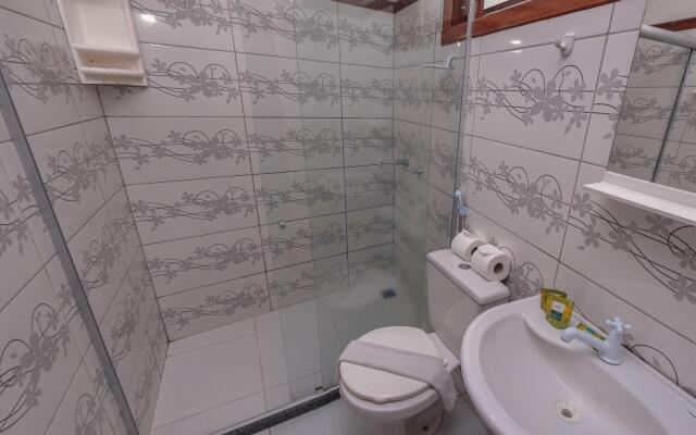 Amendoeira Praia Hotel