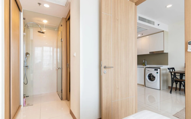 The Riviera Wongamat by Pattaya Holiday