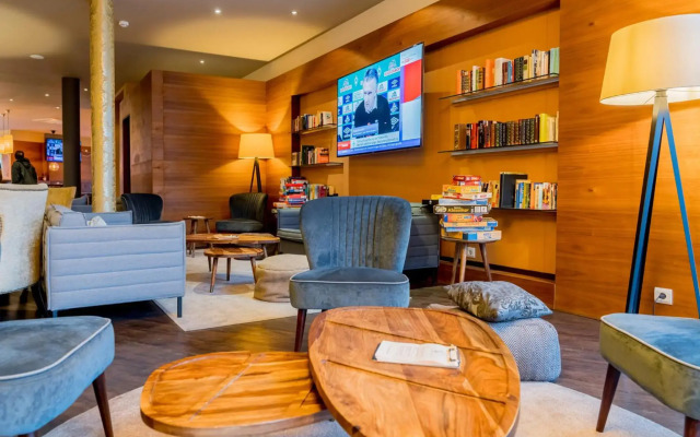 Bacchus Hotel