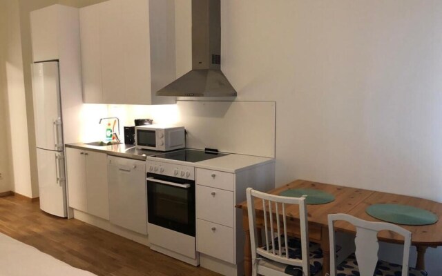 Häggvik 1-2 Bed Apartment in Sollentuna