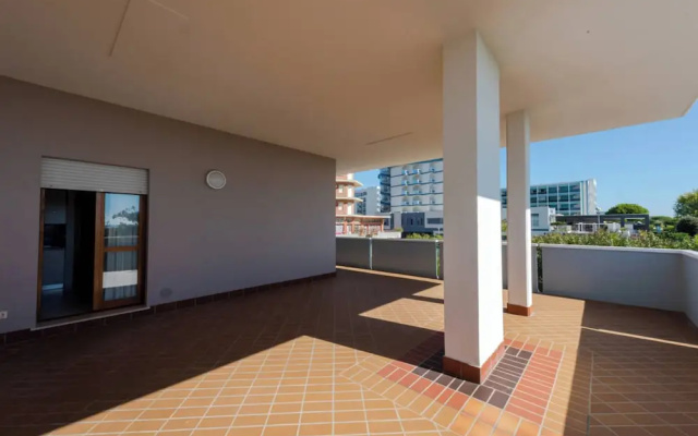 Modern Apartment With Seaview Large Balcony