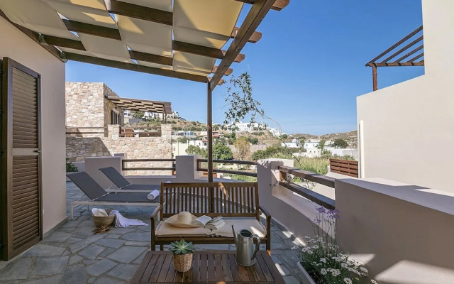 Syra Suites