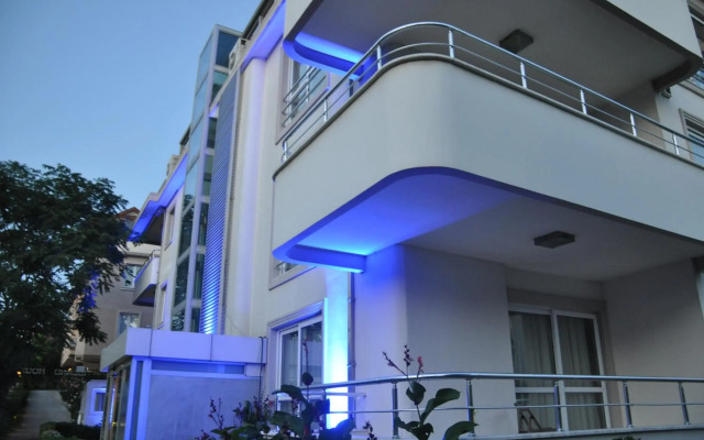 Island Hotel