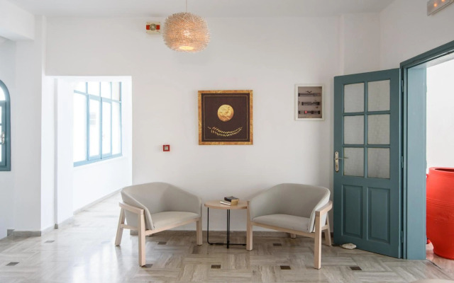 Iris Boutique Hotel