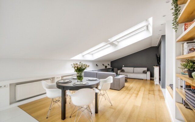 ShortStayPoland Plac Mirowski B82