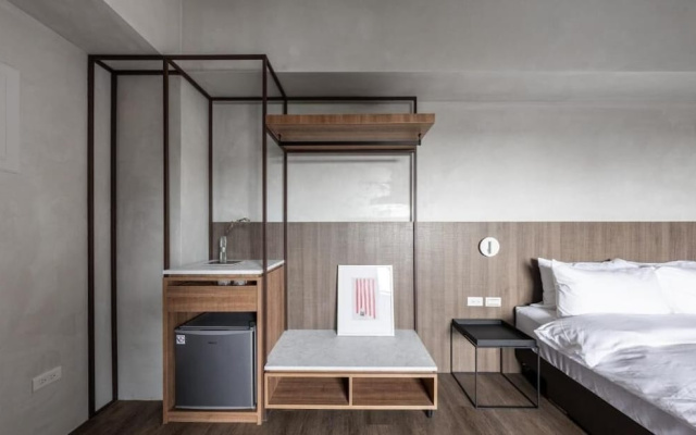 H suite inn