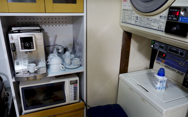 Akicafe Inn Guesthouse