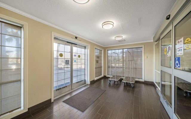 Comfort Suites Red Bluff near I-5