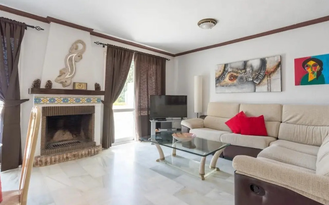 MalagaSuite Beautiful Village Calahonda