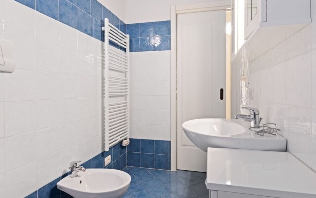 Attractive Residence on Lake Garda, Close to Manerba