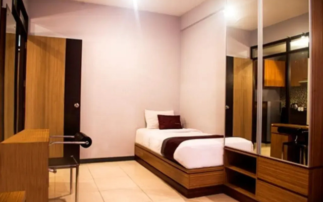 Simply Valore Hotel