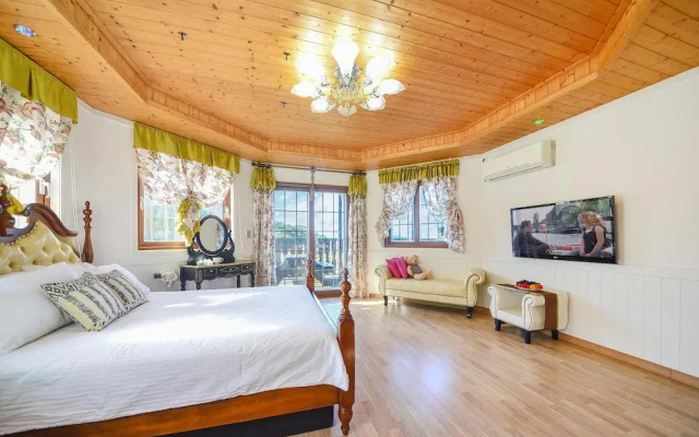 Geoje Gaonara Pension