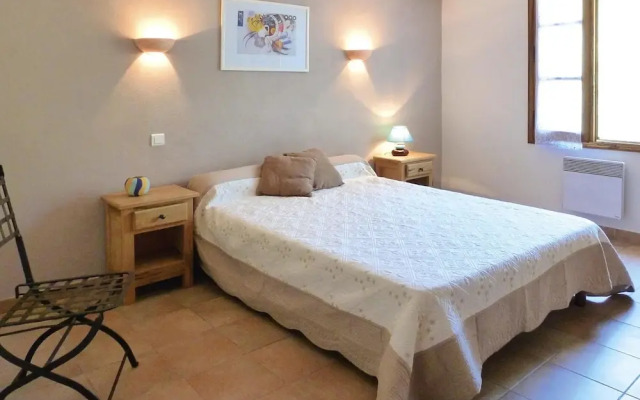 Typica Holiday Home With Private Pool