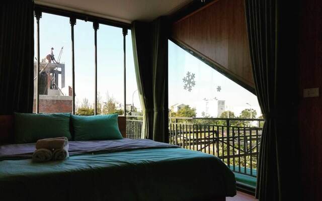 C Hostel