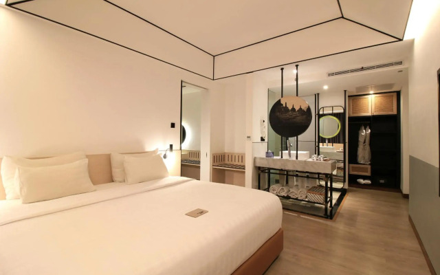 Gaia Cosmo Hotel