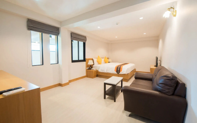 Old Town Chiangmai Boutique